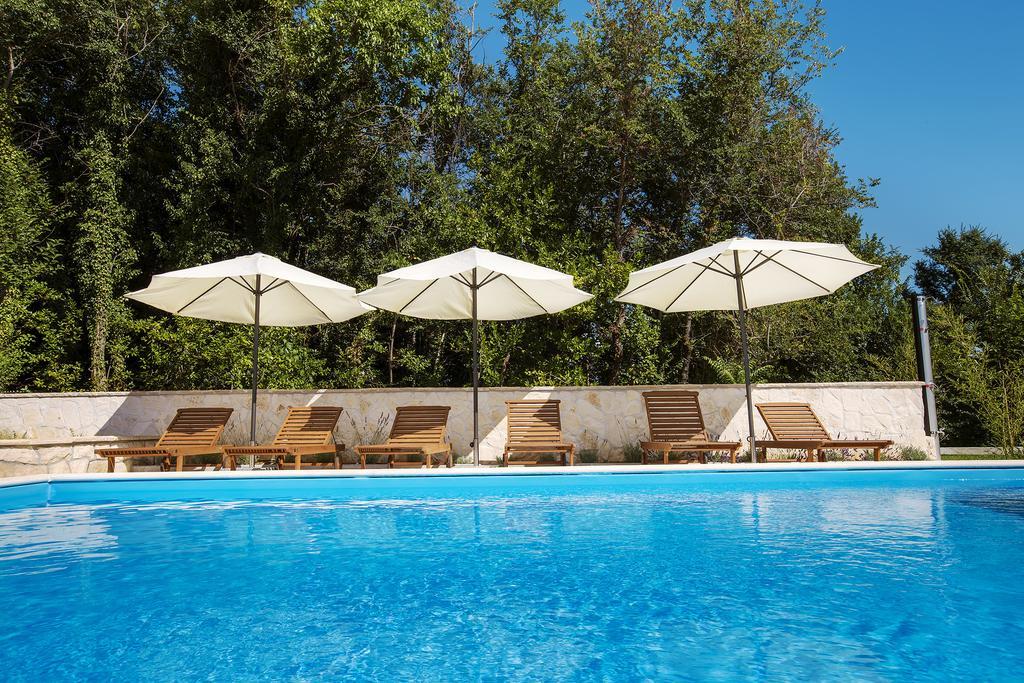 Residence Mediterraneo II Baška Esterno foto