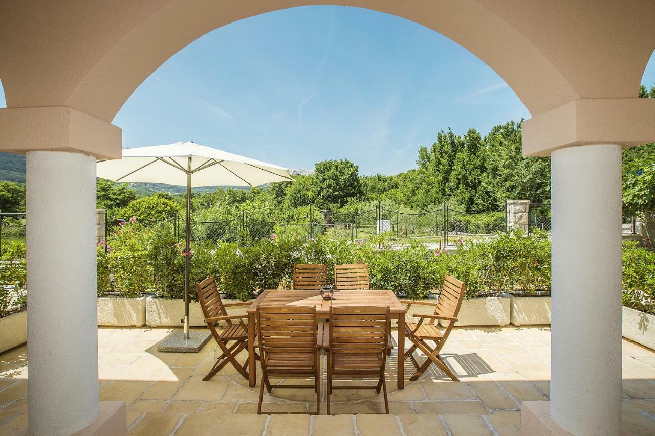 Residence Mediterraneo II Baška Esterno foto